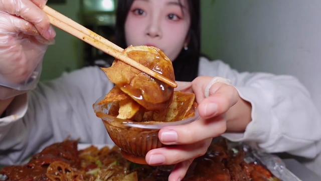 老汉口刘氏炸炸(黄兴路店)店铺与菜品实景